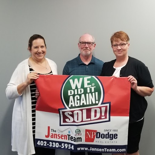 Lisa Jansen Bartholow 86Dodge Branch Office NP Dodge Real Estate